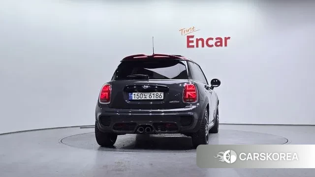 Mini Cooper S id 3753599 из Кореи 14