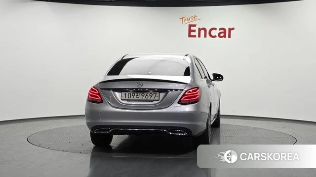 Mercedes-Benz C-Class W205 id 4188737 из Кореи 24