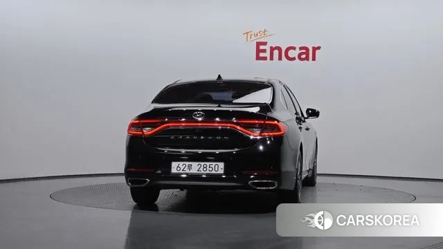 Hyundai Grandeur IG id 3386207 из Кореи 14