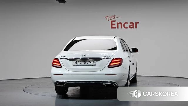 Mercedes-Benz E-Class W213 id 4286113 из Кореи 28