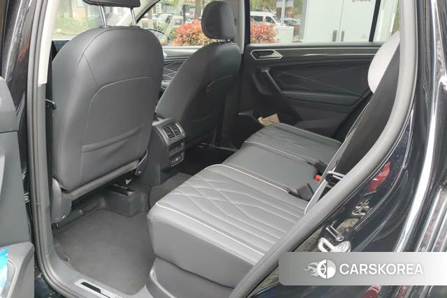 Volkswagen Tiguan L id 4271173 из Китая 11