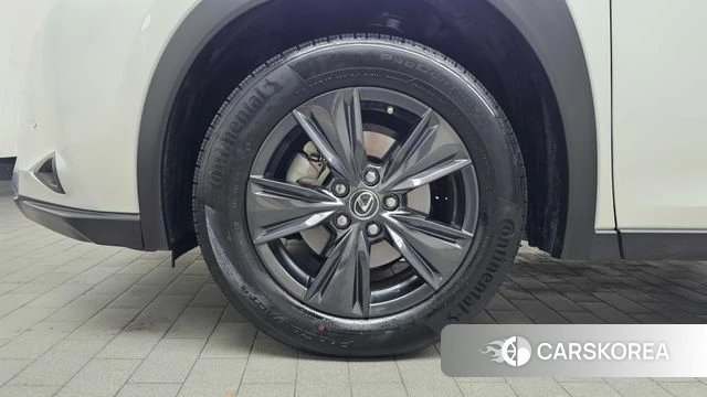 Lexus UX250h id 4645556 из Кореи 24
