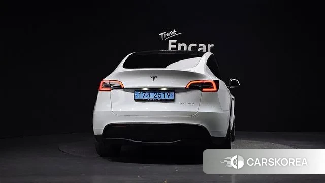 Tesla Model Y id 3384556 из Кореи 14