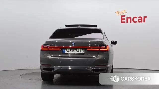 BMW 7 Series (G11) id 3777975 из Кореи 14