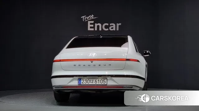 Hyundai Grandeur Hybrid (GN7) id 2998311 из Кореи 14