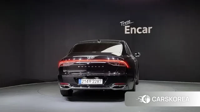 Hyundai The New Grandeur IG Hybrid id 3016725 из Кореи 14