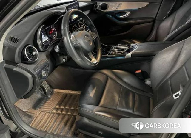 Mercedes-Benz C-Class W205 2018 Черный из Кореи, фото 5