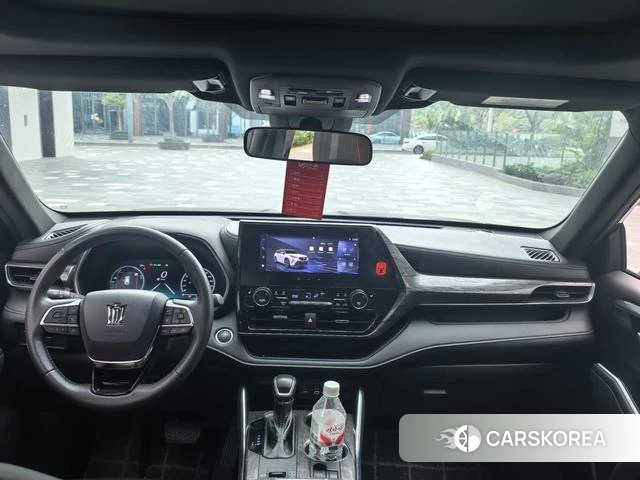 Toyota Crown Lufang 2024 Черный из Китая, фото 4