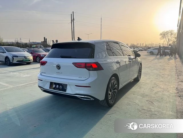 Volkswagen Golf id 4271613 из Китая 11