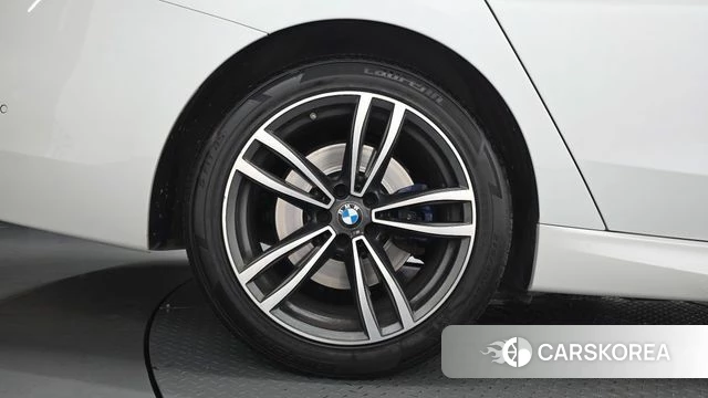 BMW 6 Series GT (G32) id 4382436 из Кореи 29