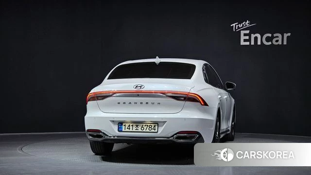Hyundai The New Grandeur IG id 4178963 из Кореи 14