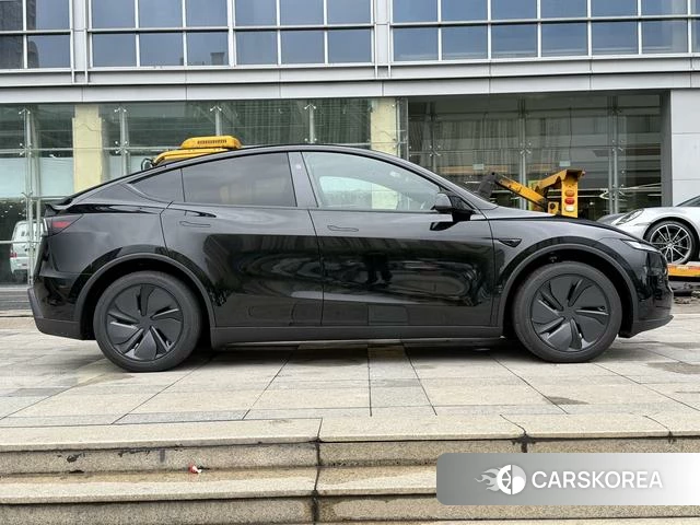 Tesla Model Y id 4199057 из Китая 13