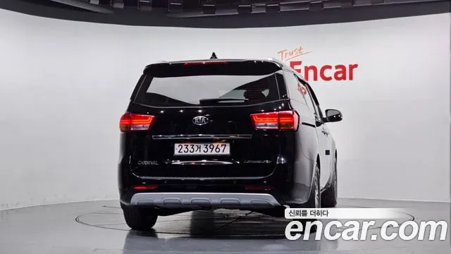 Kia All New Carnival id 2702107 из Кореи 14