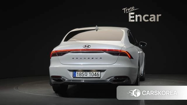 Hyundai The New Grandeur IG id 4530105 из Кореи 28