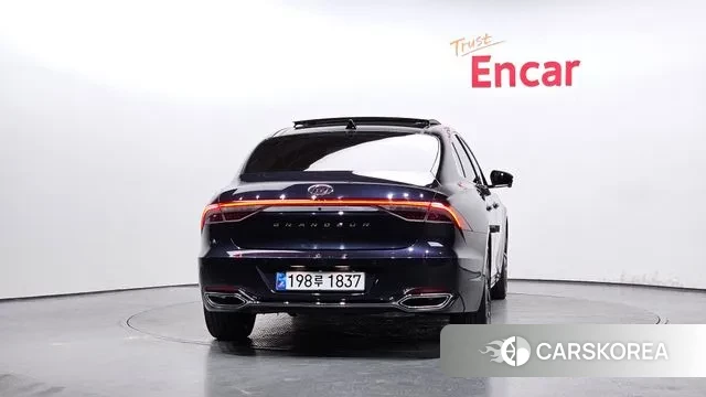 Hyundai The New Grandeur IG id 3012789 из Кореи 14