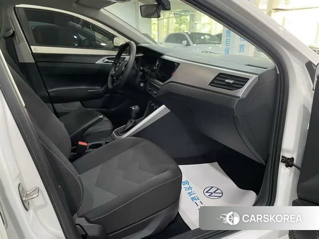 Volkswagen Polo 2021 Белый из Китая, фото 4