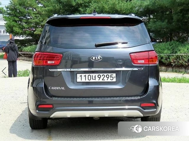 Kia The New Carnival id 4654199 из Кореи 14