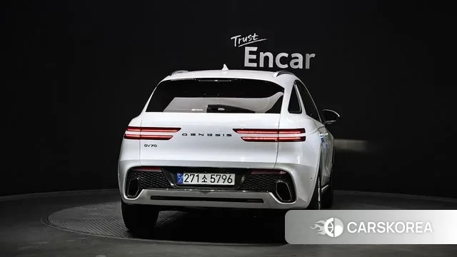 Genesis GV70 id 3208601 из Кореи 14