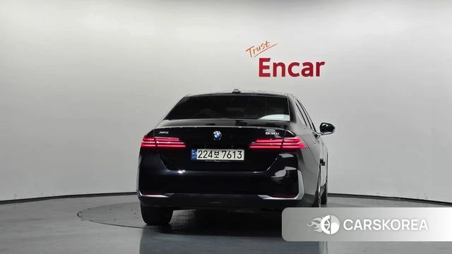 BMW 5 Series (G60) id 4730275 из Кореи 30