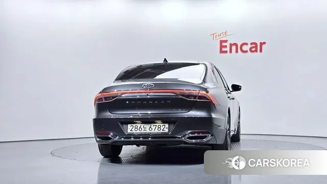 Hyundai The New Grandeur IG id 3681811 из Кореи 14