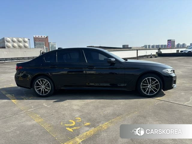 BMW 5 series id 4348833 из Китая 11