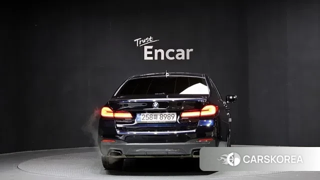 BMW 5 Series (G30) id 3545727 из Кореи 14