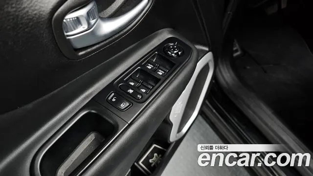 Jeep Renegade id 2628610 из Кореи 14