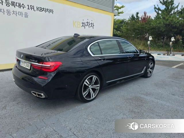 BMW 7 Series (G11) id 4689372 из Кореи 13