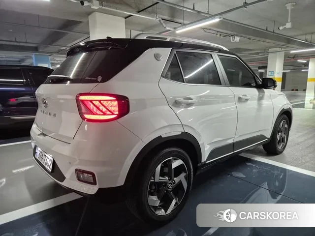 Hyundai Venue id 3426391 из Кореи 14