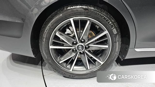 Hyundai The New Grandeur IG id 4550761 из Кореи 25