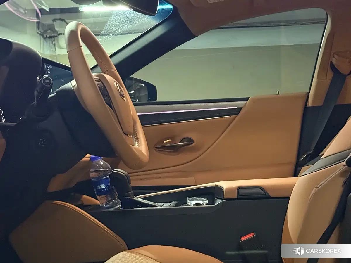 Lexus ES id 4600625 из Китая 12