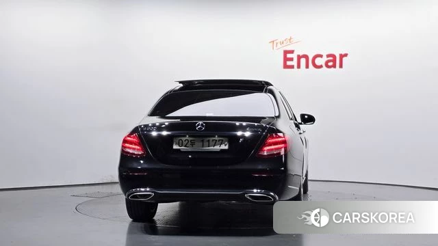 Mercedes-Benz E-Class W213 id 4785600 из Кореи 14