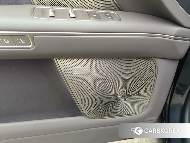 Weilai ES8 id 3968810 из Китая 9