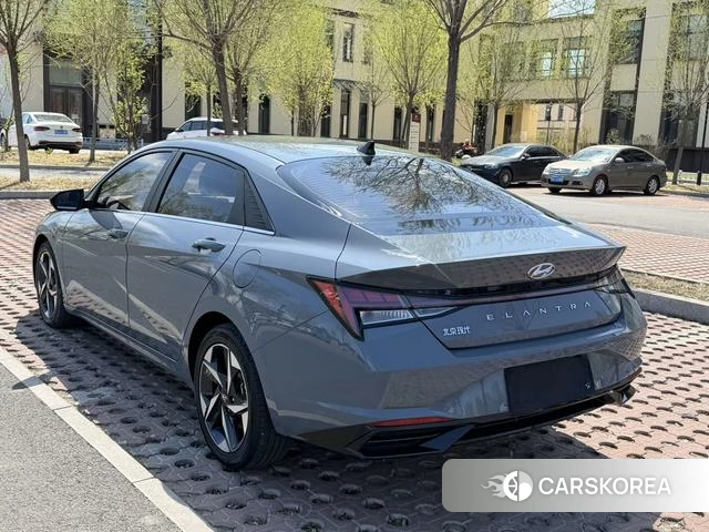 Hyundai Elantra id 4399938 из Китая 11