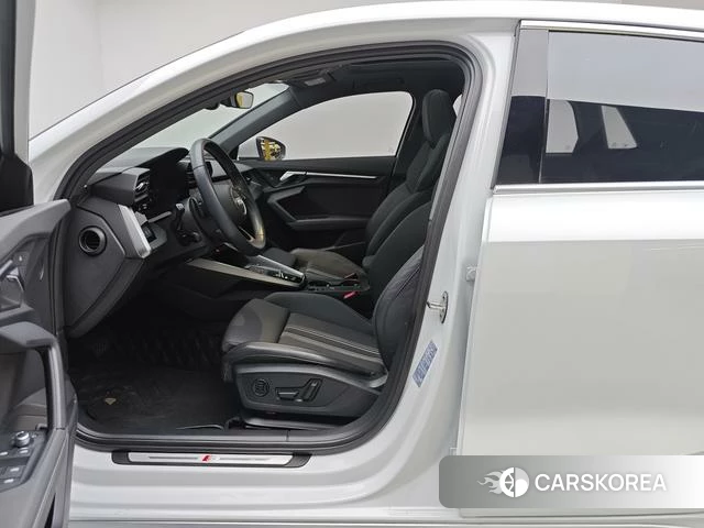 Audi A3 id 4278711 из Китая 14