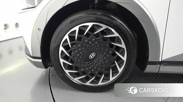 Hyundai Ionic 5 id 4784278 из Кореи 29