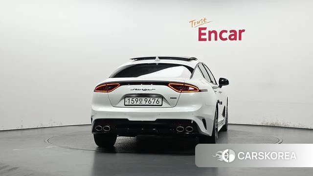 Kia Stinger id 4345170 из Кореи 30