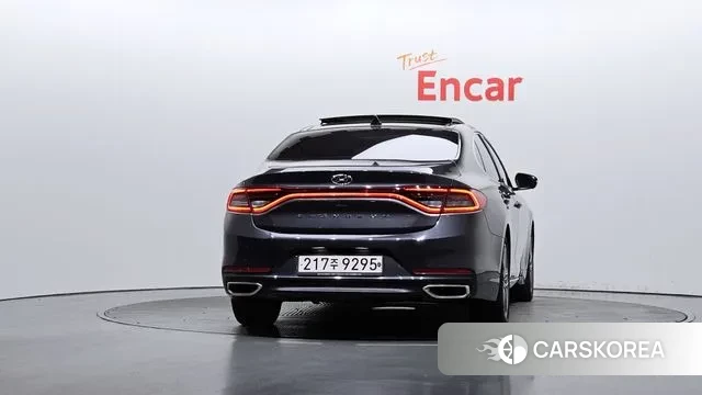 Hyundai Grandeur IG id 3055829 из Кореи 14