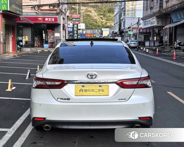 Toyota Camry id 4298457 из Китая 9