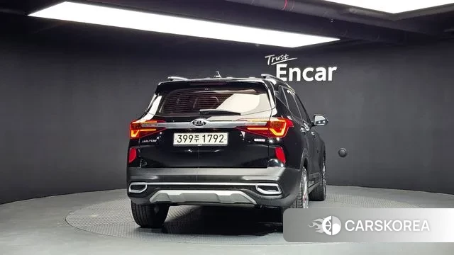 Kia Seltos id 3535718 из Кореи 14