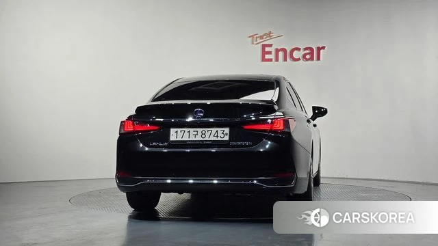 Lexus ES300h 7th generation id 3872190 из Кореи 14