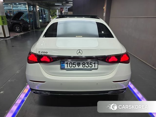 Mercedes-Benz E-Class W214 id 4617417 из Кореи 14