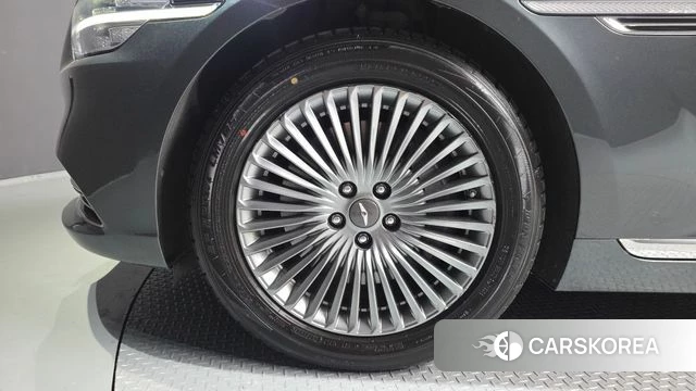 Genesis G90 id 4446938 из Кореи 28