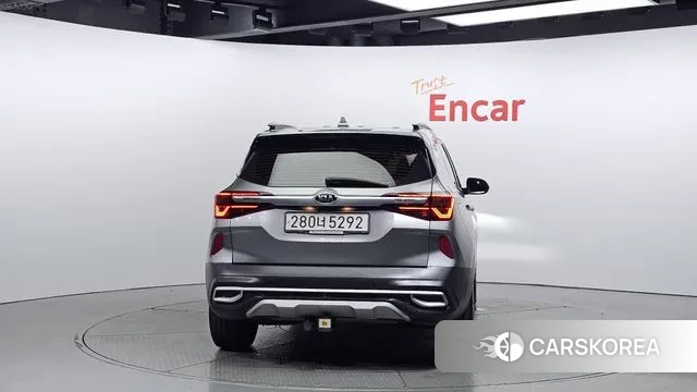 Kia Seltos id 2990895 из Кореи 14