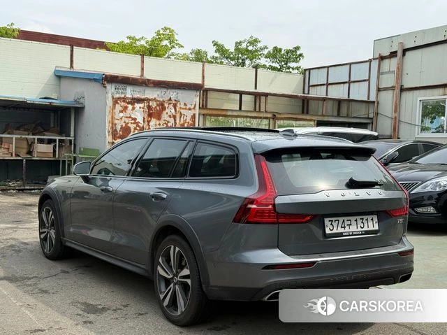 Volvo V60 Cross-Country 2nd Generation id 4310558 из Кореи 14