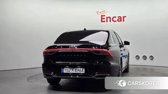 Hyundai The New Grandeur IG id 3555725 из Кореи 14