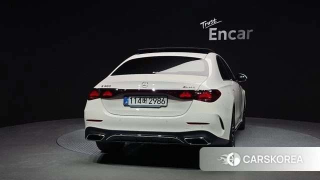 Mercedes-Benz E-Class W214 id 3939754 из Кореи 14