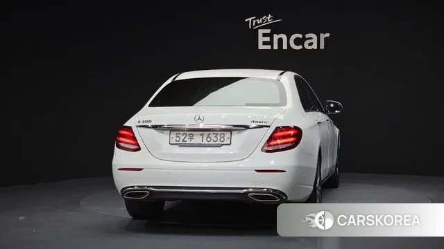 Mercedes-Benz E-Class W213 id 3641591 из Кореи 14