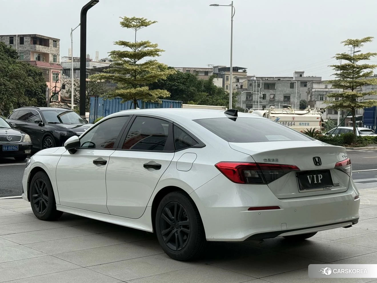 Honda Civic id 4498939 из Китая 13