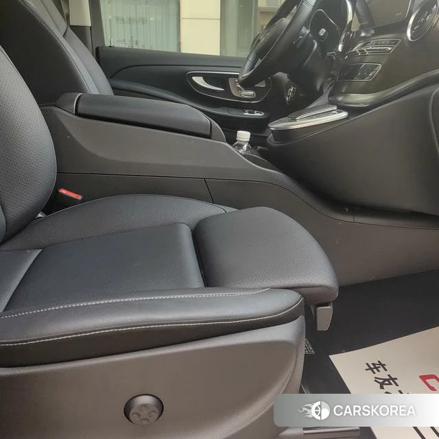 Mercedes-Benz V-class id 4264699 из Китая 11